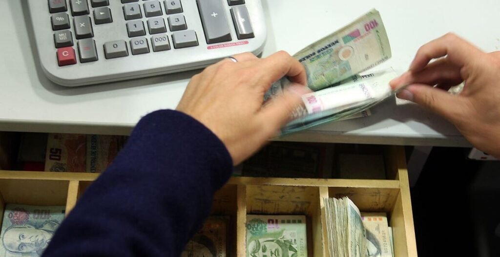 Deudas y Finanzas Personales en Perú