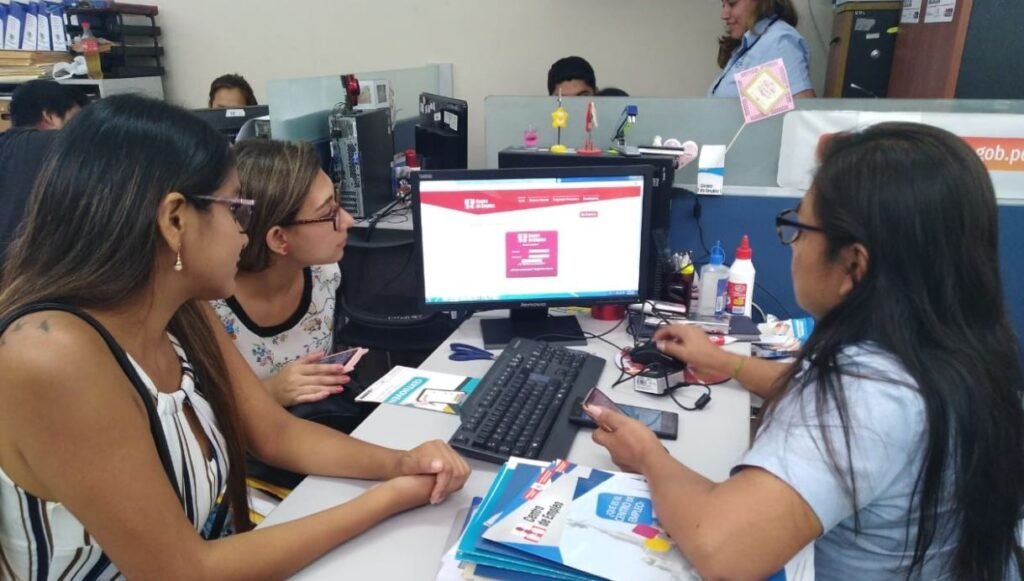 Trámites del Estado en Perú